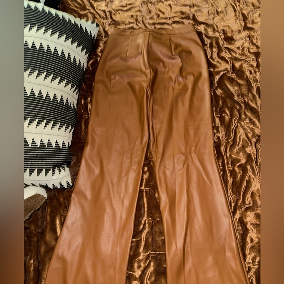 Leather pants - Picture 2 of 3